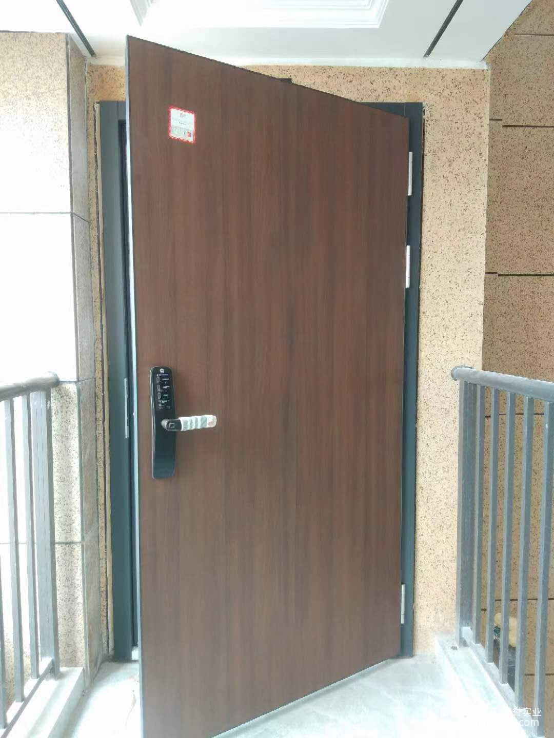 諾沃芬入戶(hù)門(mén)案例