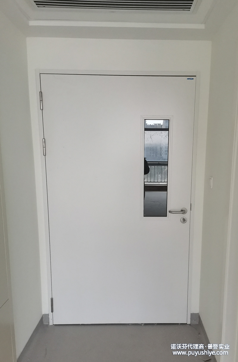 諾沃芬鋼質(zhì)門