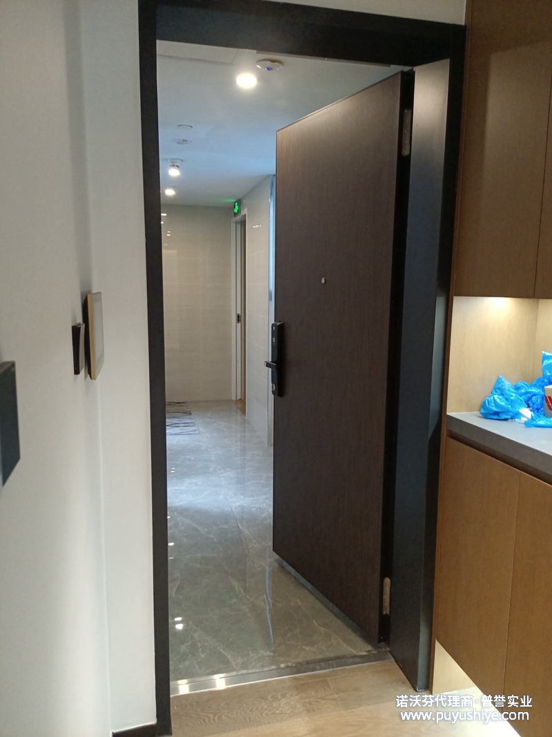 諾沃芬F+系列入戶(hù)門(mén)